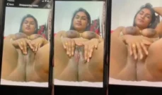 Horny Desi Girl Fingering