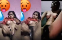 Horny Desi Girl Masturbating