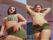 Hot Desi girl Shows Nude Body